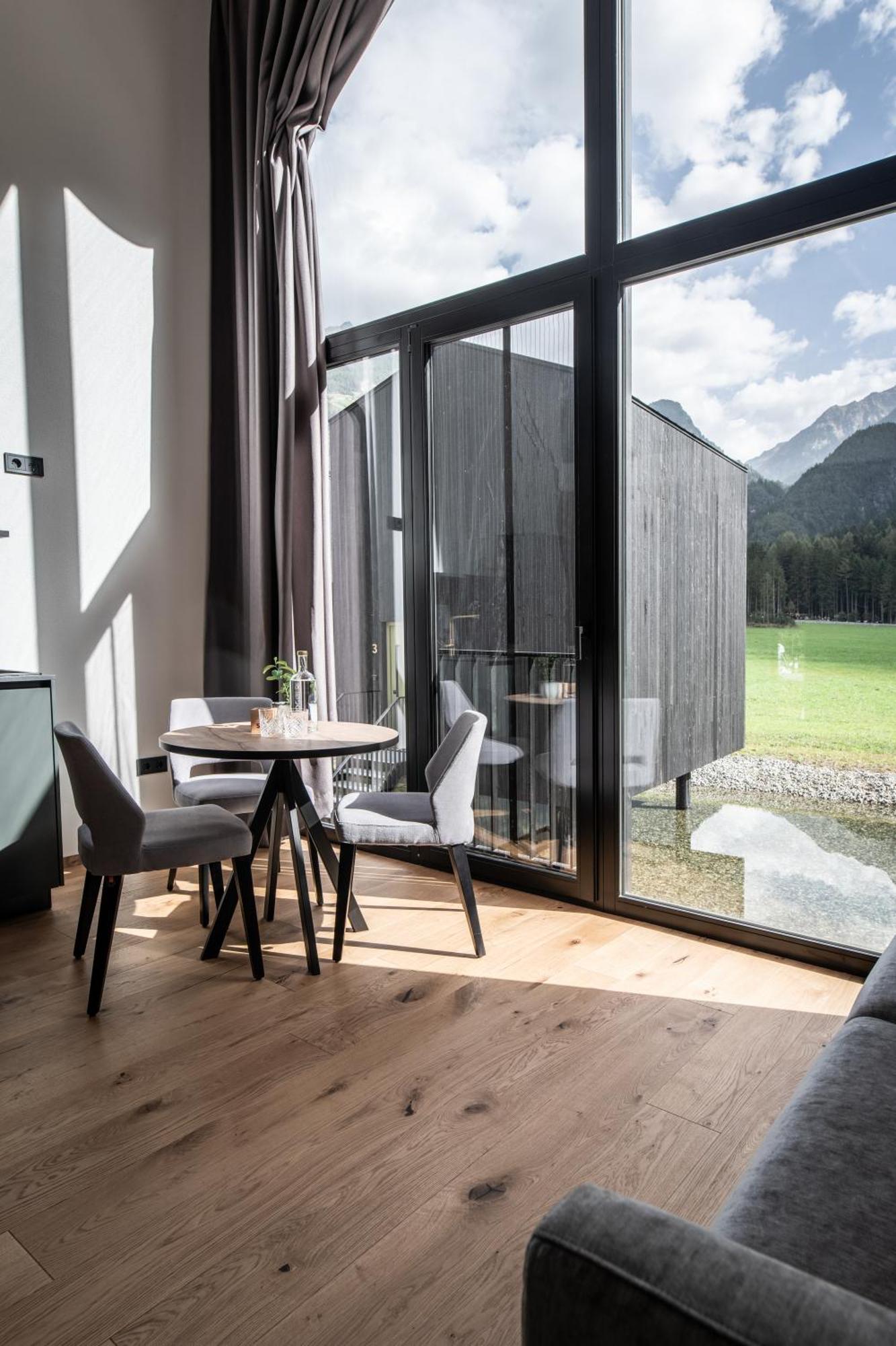 Sandgold Alpine Glamping Кампо-Турес Экстерьер фото